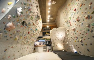 BOULDERING GYM YOKOHAMA speedy ボルダリングジム　スピーディー